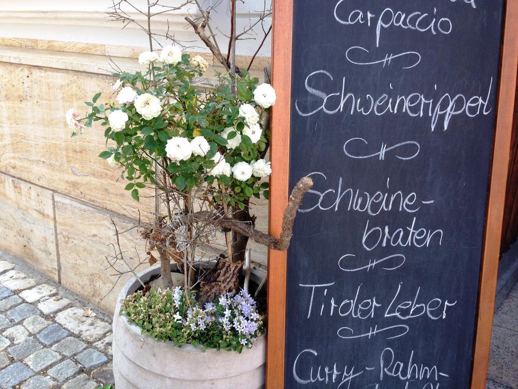 Schwan * Riedenburg